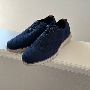 Men’s blue Cole Hahn Grand.OS Size 10